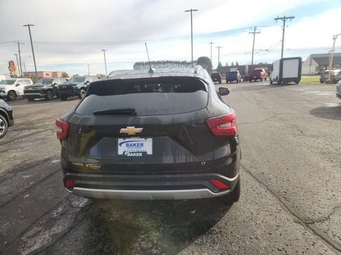New 2026 Chevrolet Trax LT w/ Driver Confidence Package FWD image 15