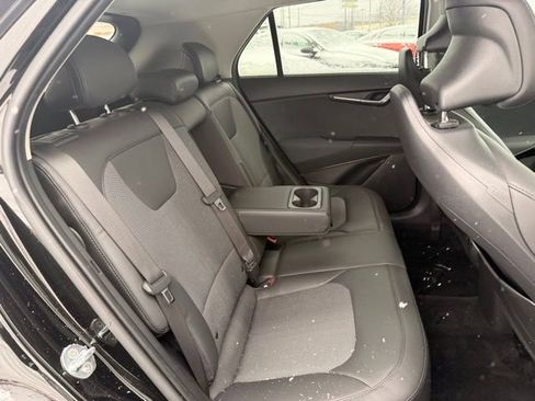 Used 2023 Kia Niro EX image 40