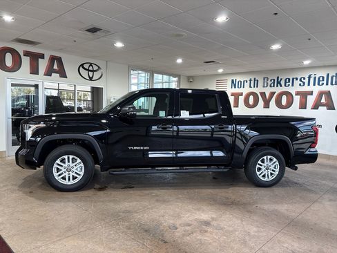New 2026 Toyota Tundra SR5 RWD image 7