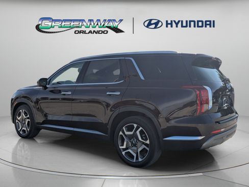 Used 2023 Hyundai Palisade Limited w/ Cargo Package FWD image 6