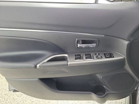 Used 2024 Mitsubishi Outlander Sport SE AWD/4WD image 21