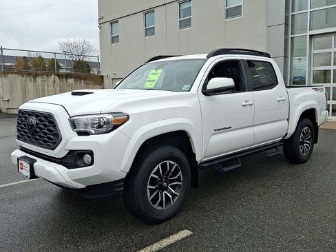 Certified 2023 Toyota Tacoma TRD Sport w/ Advanced Technology Package image 3