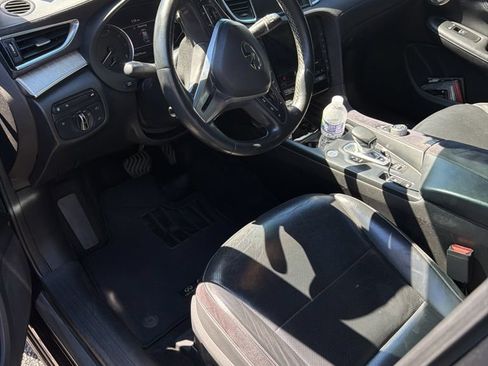 Used 2019 INFINITI QX50 Essential w/ Sensory Package FWD image 4
