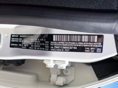 Used 2022 Maserati Levante Modena image 37