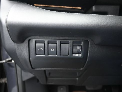 Used 2023 Subaru Ascent Touring AWD/4WD image 14