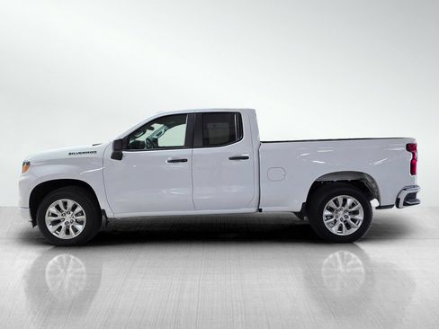 Used 2024 Chevrolet Silverado 1500 Custom w/ LPO, Dark Essentials Package RWD image 4