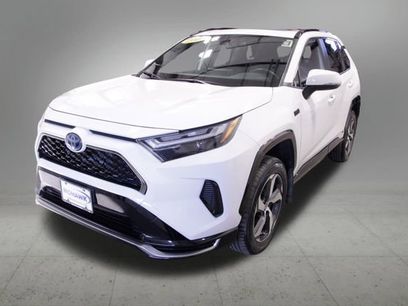 Used 2023 Toyota RAV4 SE w/ Weather & Moonroof Package