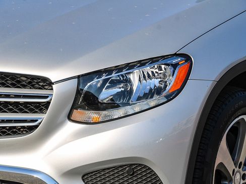 Used 2016 Mercedes-Benz GLC 300 4MATIC image 8