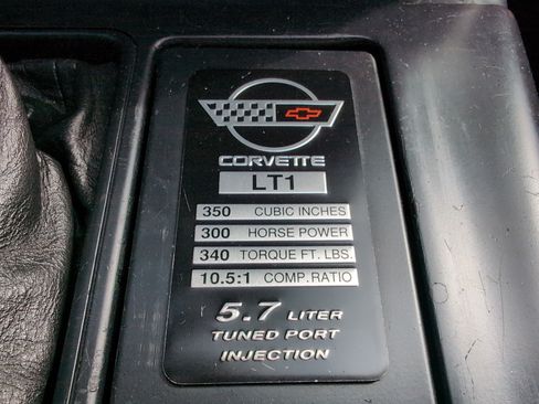 Used 1995 Chevrolet Corvette Coupe RWD image 34