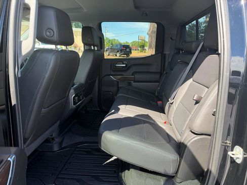 Used 2019 GMC Sierra 1500 SLT w/ SLT Premium Plus Package AWD/4WD image 10