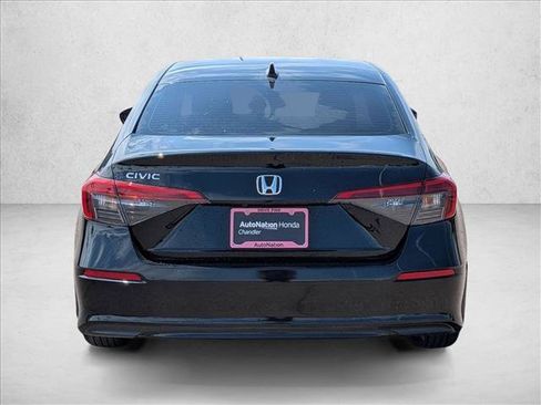 Used 2023 Honda Civic LX image 6