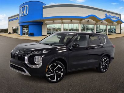Used 2024 Mitsubishi Outlander SE
