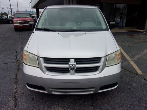 Used 2010 Dodge Grand Caravan SE w/ Power Window Group image 3