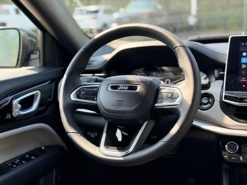 Used 2024 Jeep Compass Limited AWD/4WD image 22