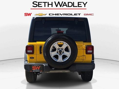 Used 2021 Jeep Wrangler Unlimited Sport AWD/4WD image 6