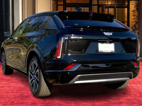 New 2026 Cadillac Optiq Sport 1 RWD image 4