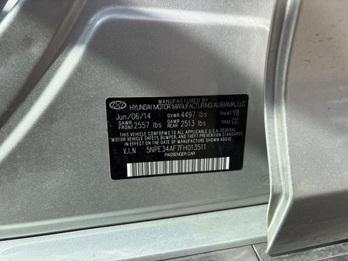 Used 2015 Hyundai Sonata Limited w/ Option Group 05 image 35