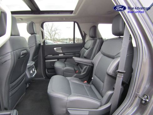 Certified 2025 Ford Expedition Platinum AWD/4WD image 26