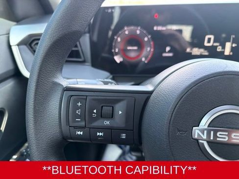 Used 2025 Nissan Kicks S AWD/4WD image 12