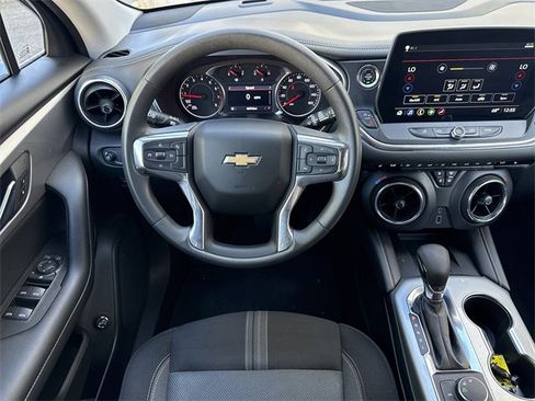 Used 2023 Chevrolet Blazer LT w/ Convenience Package image 12