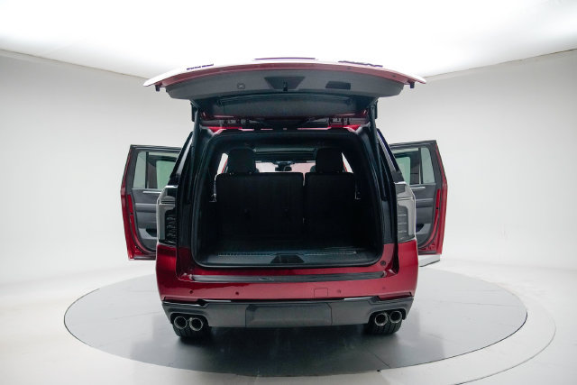 New 2026 Chevrolet Suburban RST AWD/4WD image 22