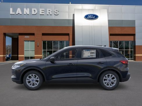 New 2026 Ford Escape Active w/ Active Premium Tech Pack image 3