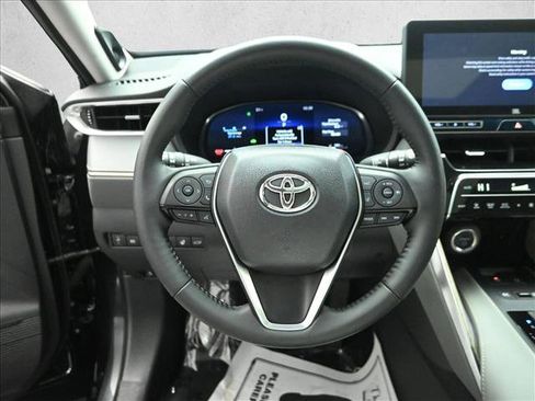 Used 2024 Toyota Venza Limited AWD/4WD image 14