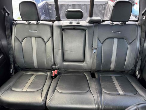 Used 2019 Ford F150 Platinum image 35