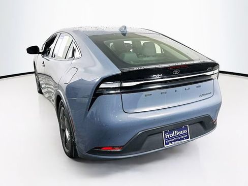 Used 2023 Toyota Prius Prime FWD image 30