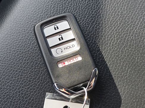 Used 2024 Honda Ridgeline Sport image 27