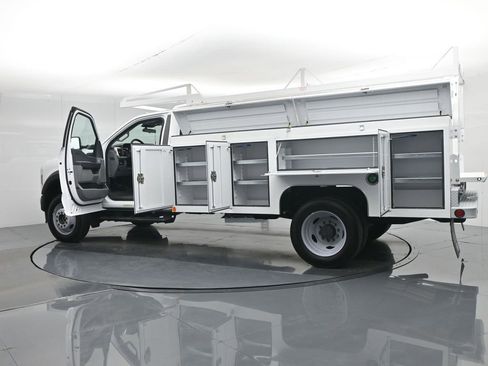 New 2024 Ford F550 4x4 Regular Cab Super Duty w/ XL Chrome Package image 46