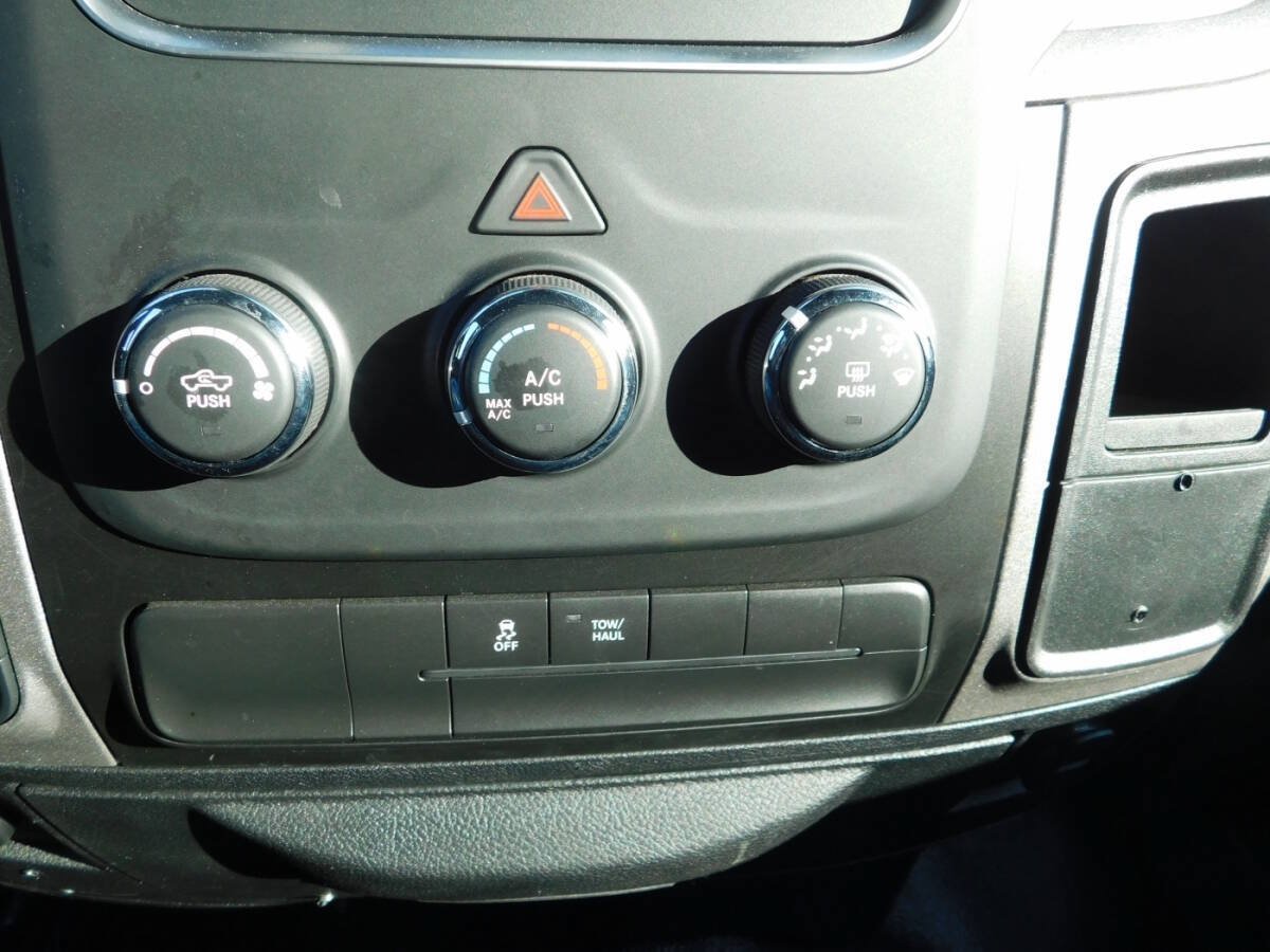 Used 2018 RAM 1500 Tradesman w/ Popular Equipment Group AWD/4WD image 13