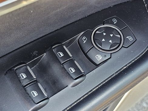 Used 2016 Lincoln MKX Reserve w/ Luxury Package image 31