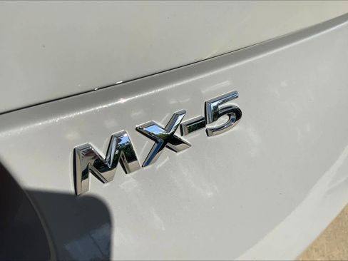 New 2026 MAZDA MX-5 Miata RF Grand Touring image 15