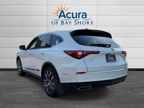 Used 2023 Acura MDX SH-AWD w/ Technology Package image 5