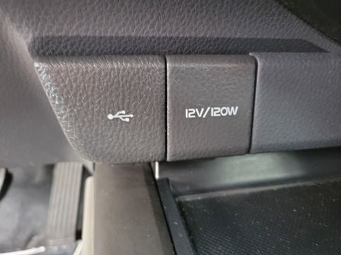 Used 2024 Toyota Camry LE image 21