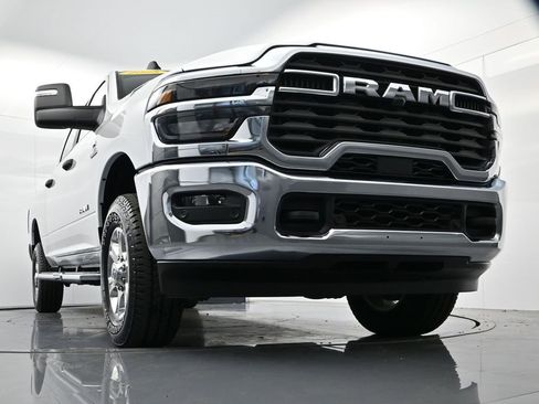 Used 2025 RAM 2500 Big Horn image 43