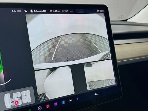 Used 2021 Tesla Model 3 Performance image 21