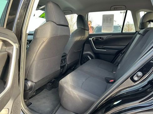 Used 2024 Toyota RAV4 LE image 24
