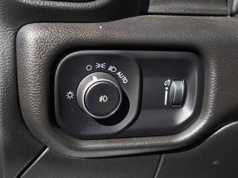 Used 2022 RAM 4500 Tradesman w/ Chrome Appearance Group image 17