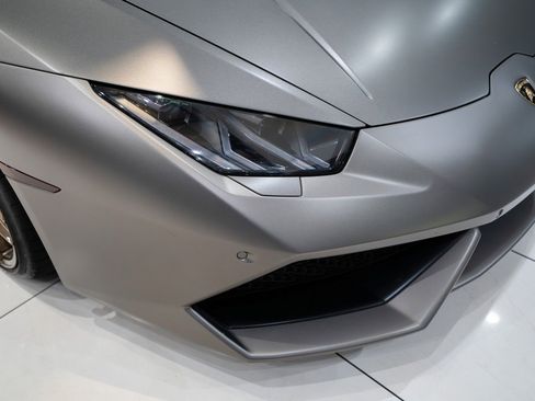 Used 2015 Lamborghini Huracan LP 610-4 AWD/4WD image 40