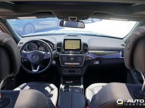 Used 2017 Mercedes-Benz GLS 450 4MATIC image 18