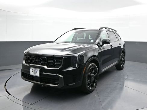 Certified 2024 Kia Sorento SX image 1