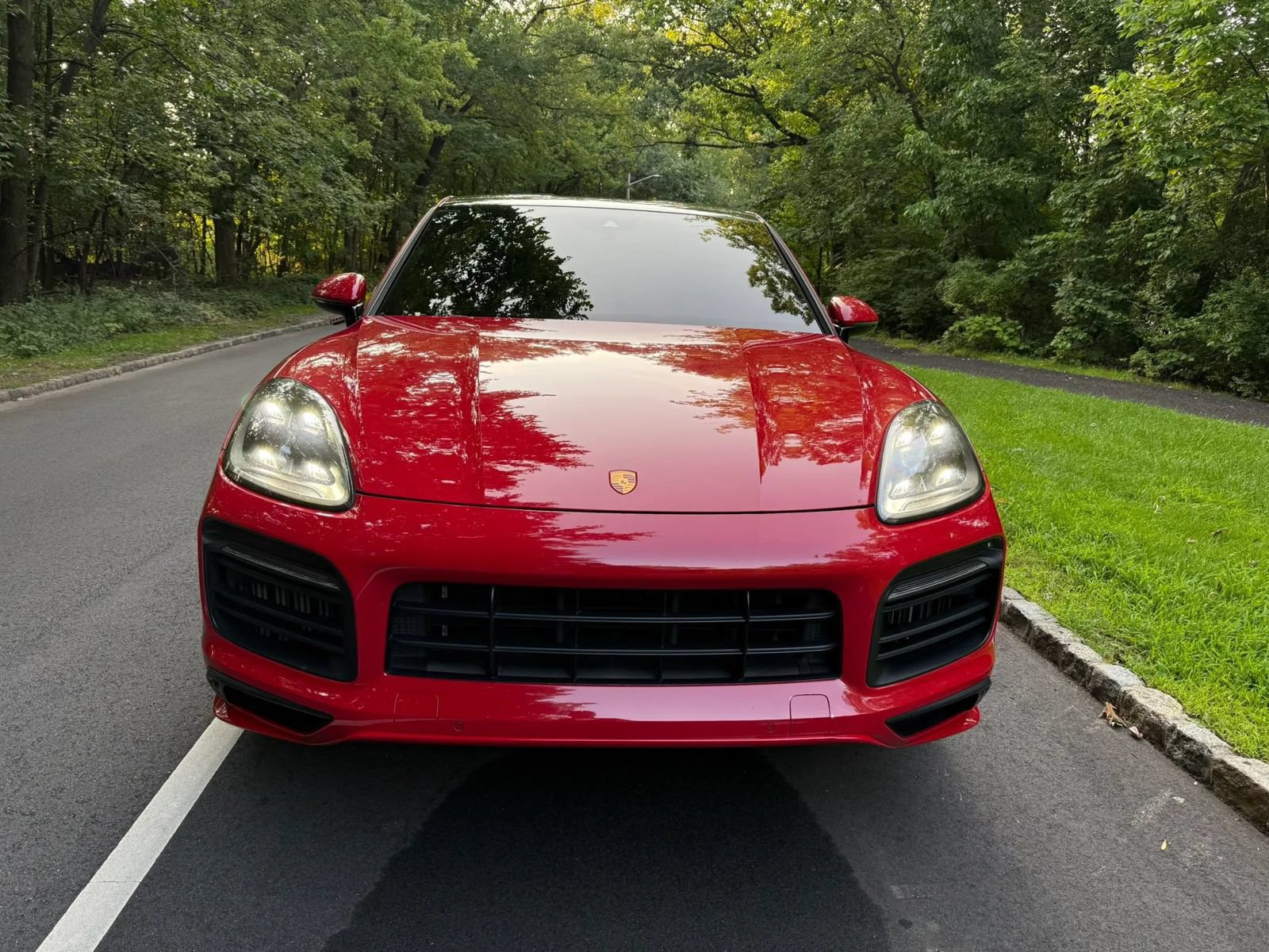 Used 2021 Porsche Cayenne GTS AWD/4WD image 5
