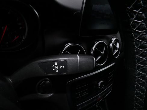 Used 2019 Mercedes-Benz GLA 250 GLA 250 image 25