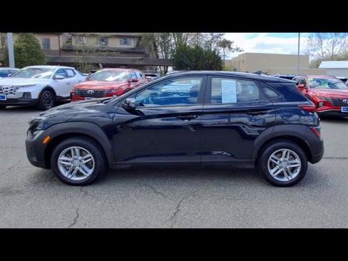 Certified 2023 Hyundai Kona SE AWD/4WD image 5