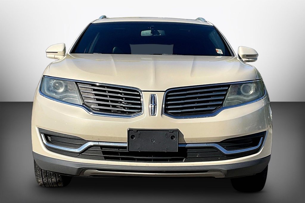Used 2016 Lincoln MKX Premiere w/ Cargo Utility Package AWD/4WD image 2