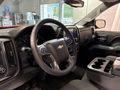 Used 2017 Chevrolet Silverado 1500 LT w/ All Star Edition AWD/4WD image 16