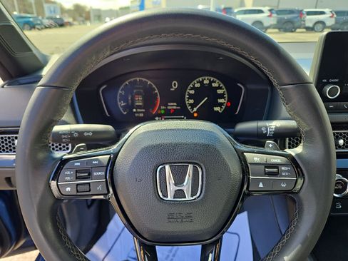 Certified 2025 Honda Civic Sport image 19