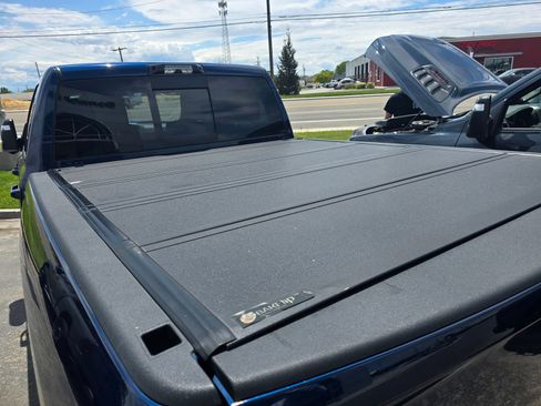 Used 2023 RAM 2500 Laramie w/ Night Edition AWD/4WD image 5
